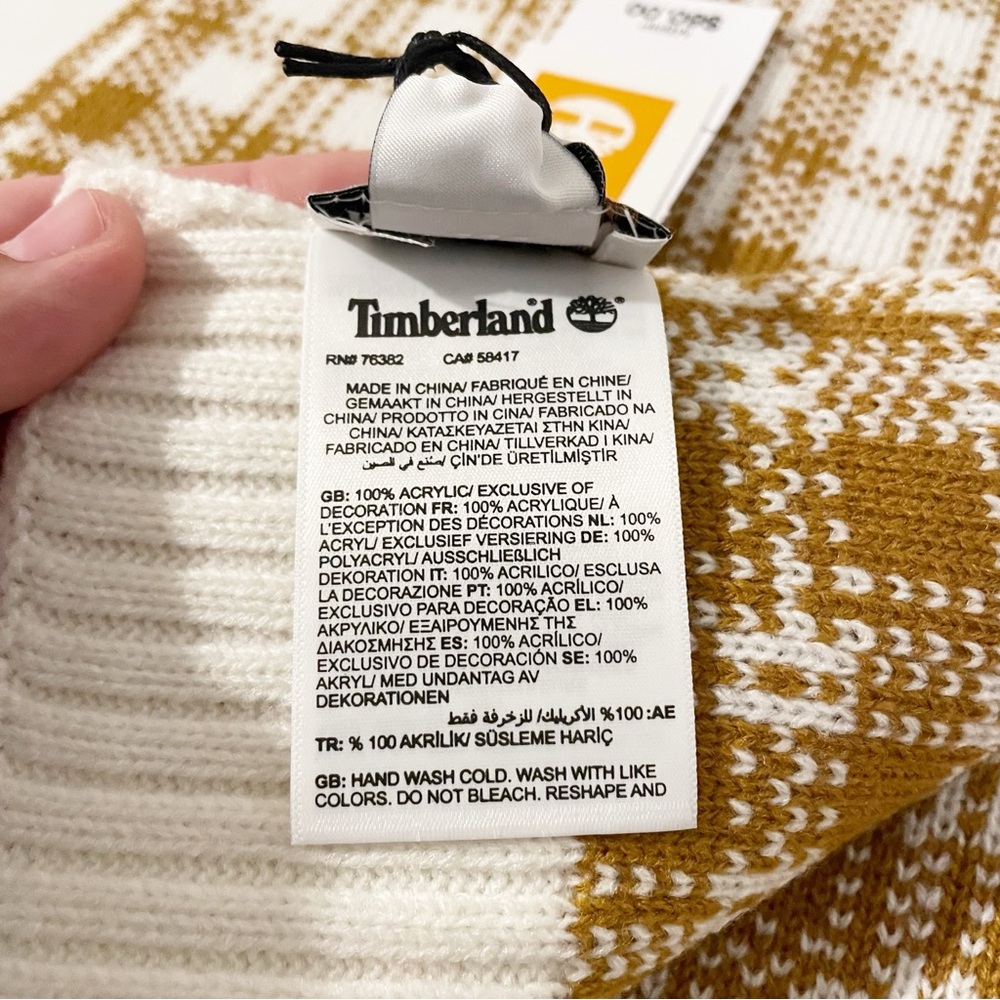 Timberland Knit Scarf Cream and Yellow/Brown Plaid Pattern New With Tags Gift - Picture 6 of 7